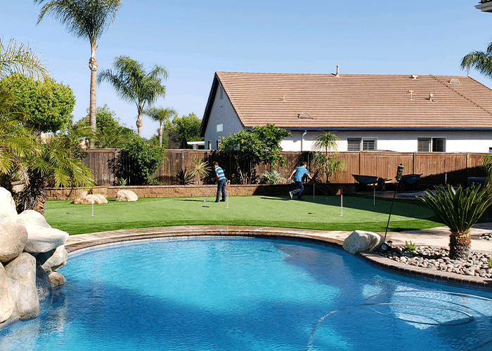 putting turf in temecula